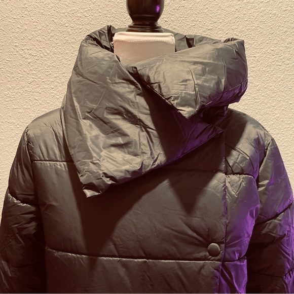 Banana Republic Petite Funnel-Neck Puffer Jacket NWT - Picture 8 of 13